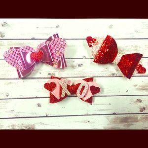Girls Valentine’s Hair Bow
